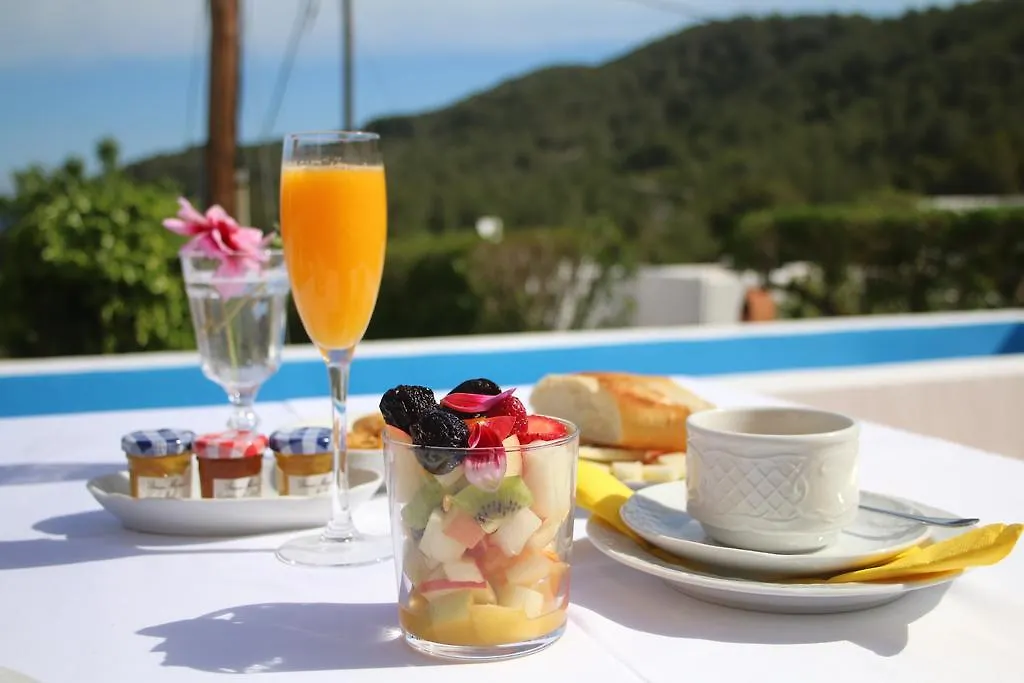 Hotel Rural Can Maries Port de Sant Miguel Çiftlik konaklama